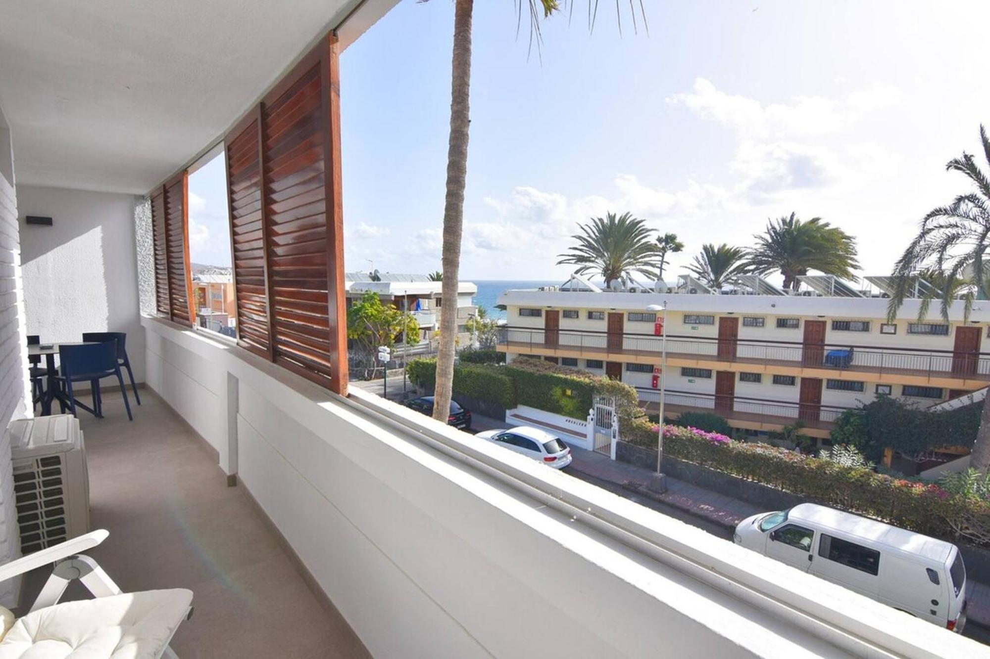 2 Bedroom Close To The In Maspalomas Playa del Ingles (Gran Canaria)