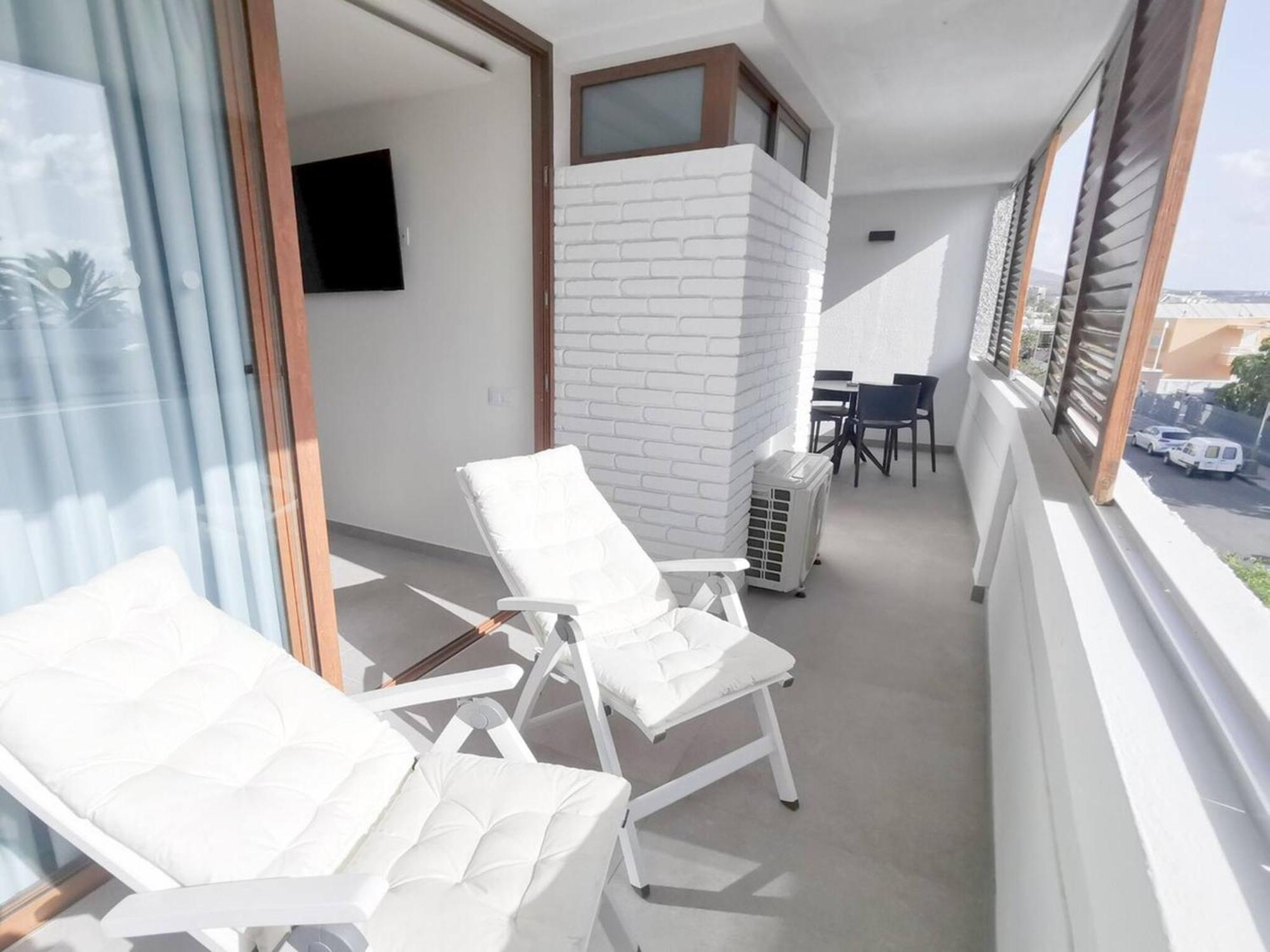 2 Bedroom Close To The In Maspalomas * Playa del Ingles (Gran Canaria)